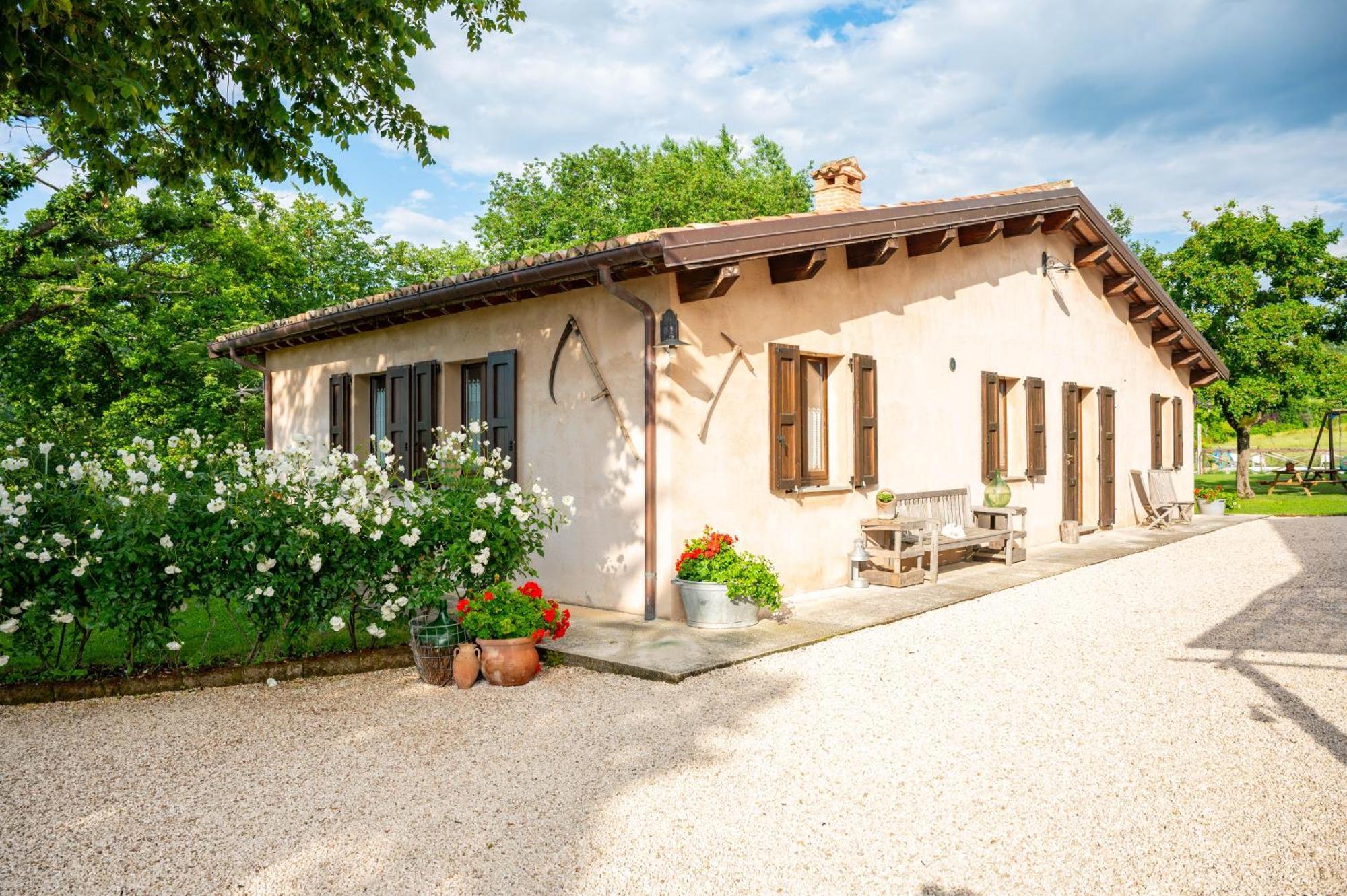 Agriturismo Il Castellaro Sassoferrato Extérieur photo